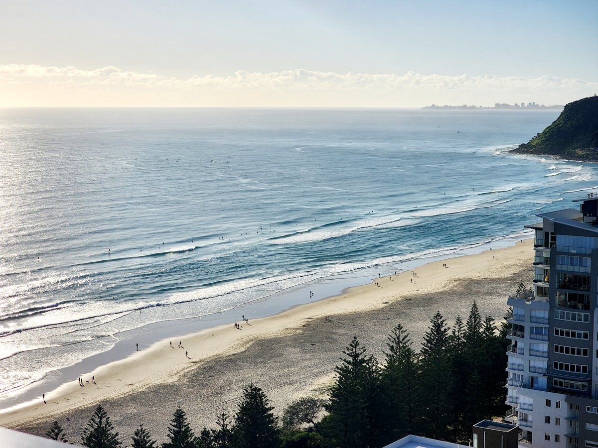 Furnished 2 Bedroom House in Burleigh Heads