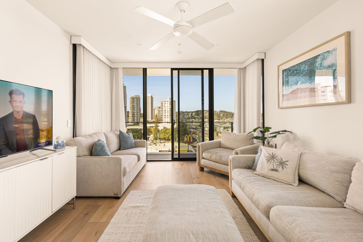 Furnished 2 Bedroom House in Burleigh Heads