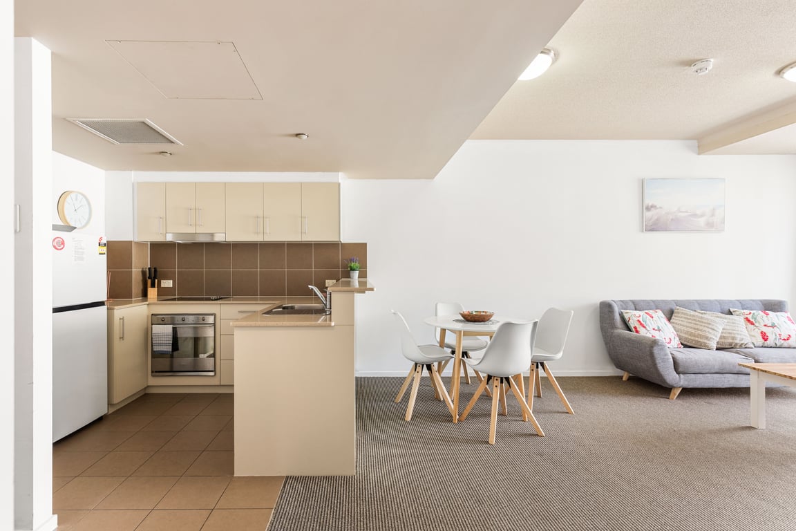 Furnished 1 Bedroom House in Burleigh Heads