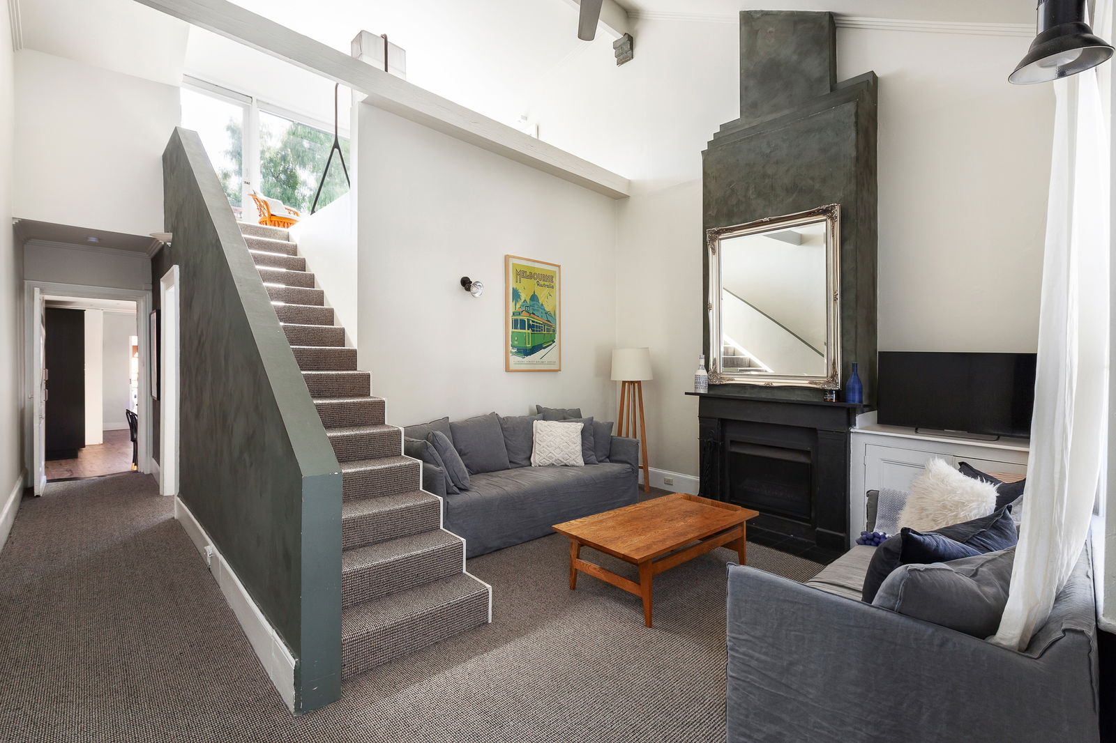 Furnished 2 Bedroom House in Fitzroy