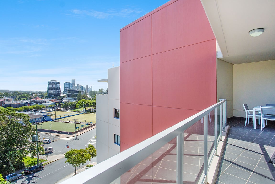 Furnished 2 Bedroom House in Burleigh Heads