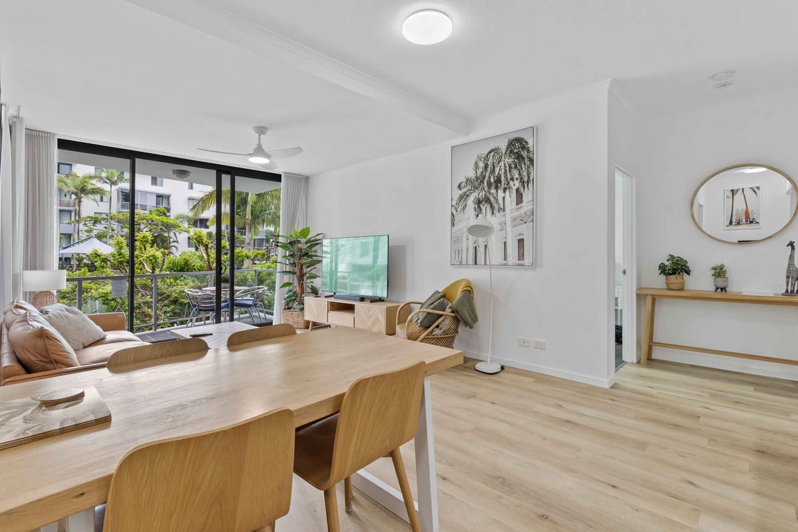 Furnished 2 Bedroom House in Burleigh Heads