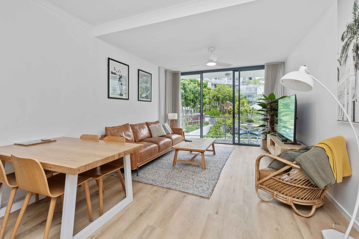 Furnished 2 Bedroom House in Burleigh Heads