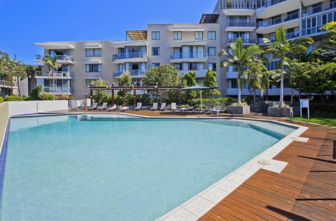 Furnished 2 Bedroom House in Burleigh Heads