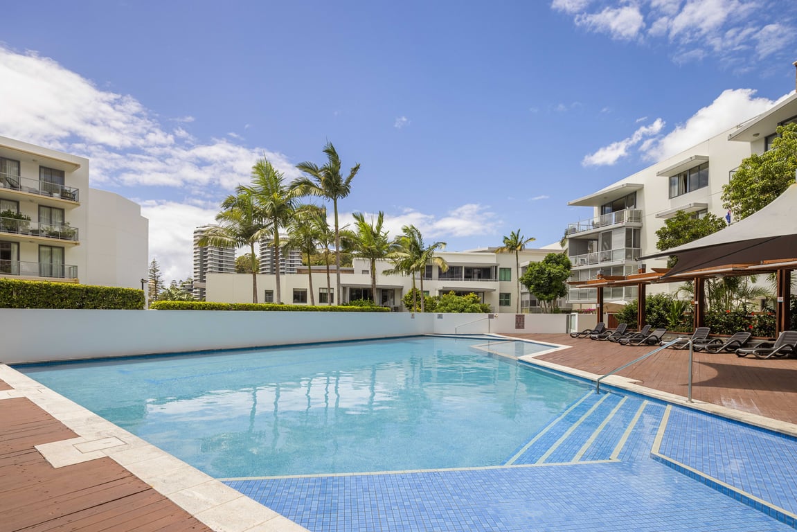 Furnished 3 Bedroom House in Burleigh Heads