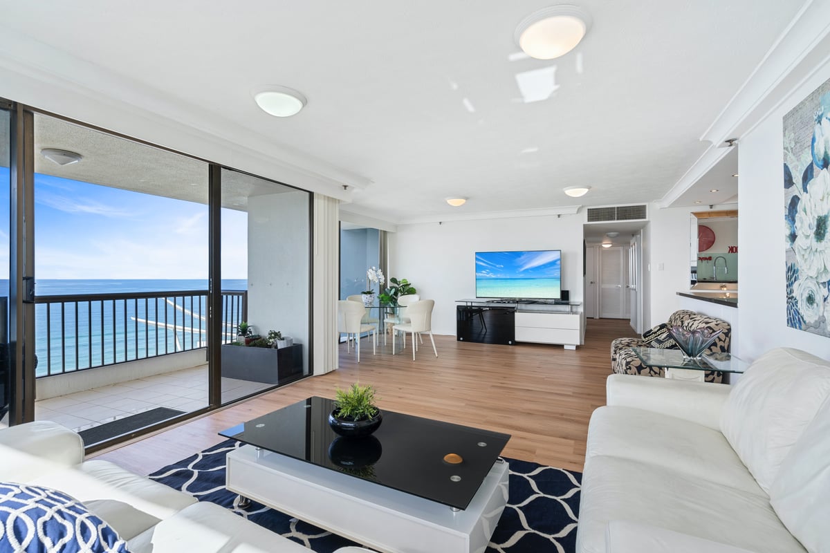 Furnished 2 Bedroom House in Surfers Paradise