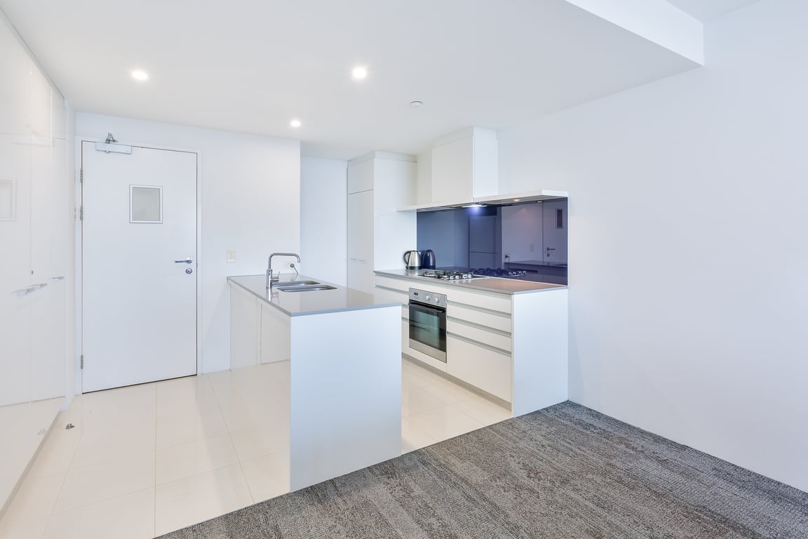 Furnished 2 Bedroom House in Surfers Paradise