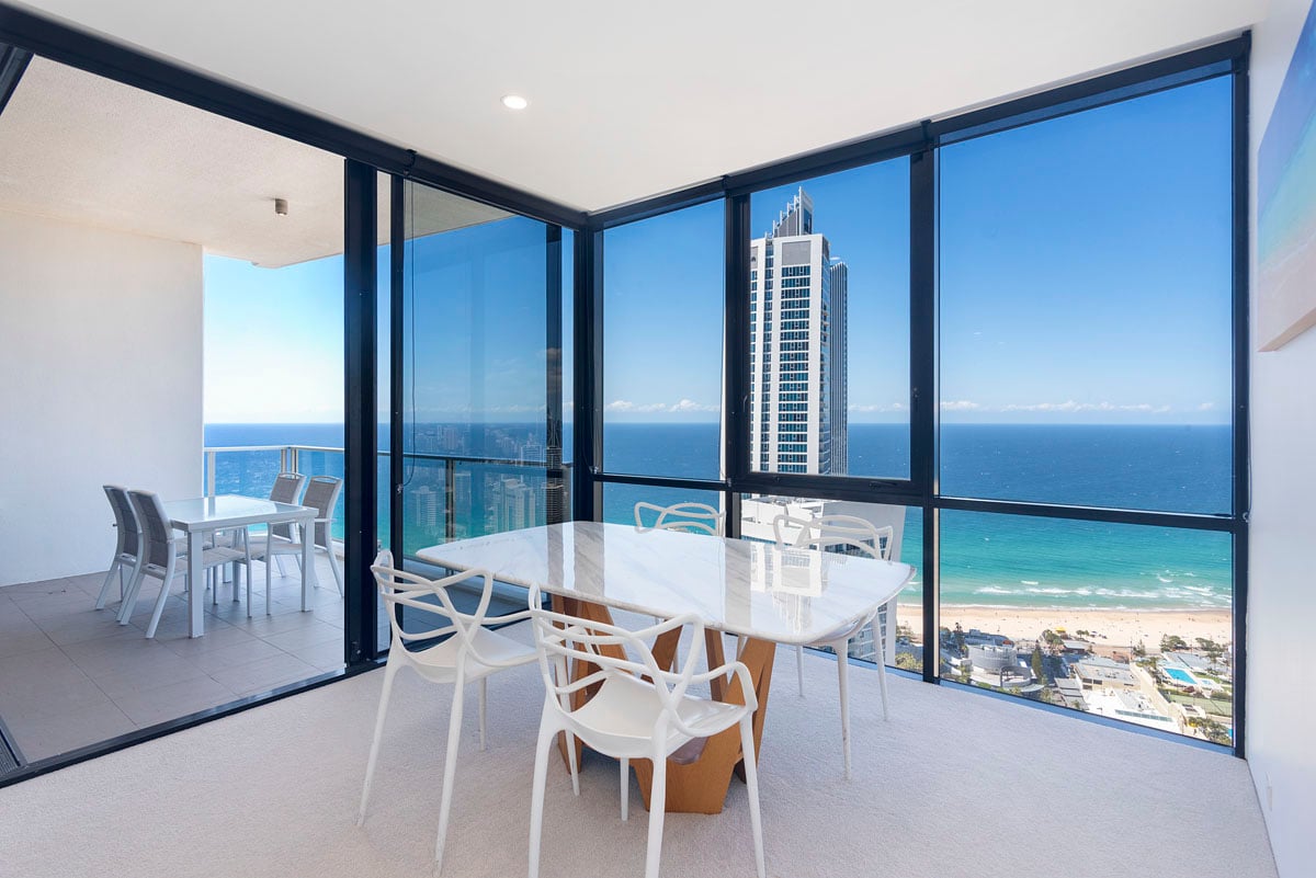 Furnished 2 Bedroom House in Surfers Paradise