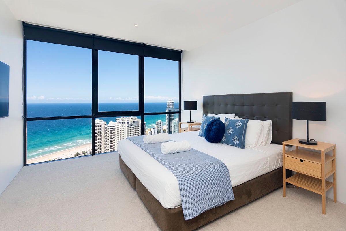 Furnished 2 Bedroom House in Surfers Paradise