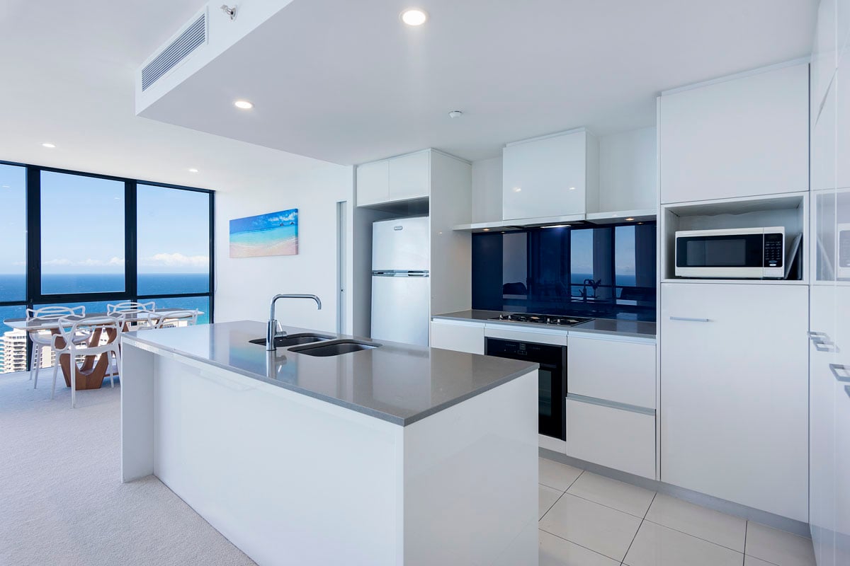 Furnished 2 Bedroom House in Surfers Paradise