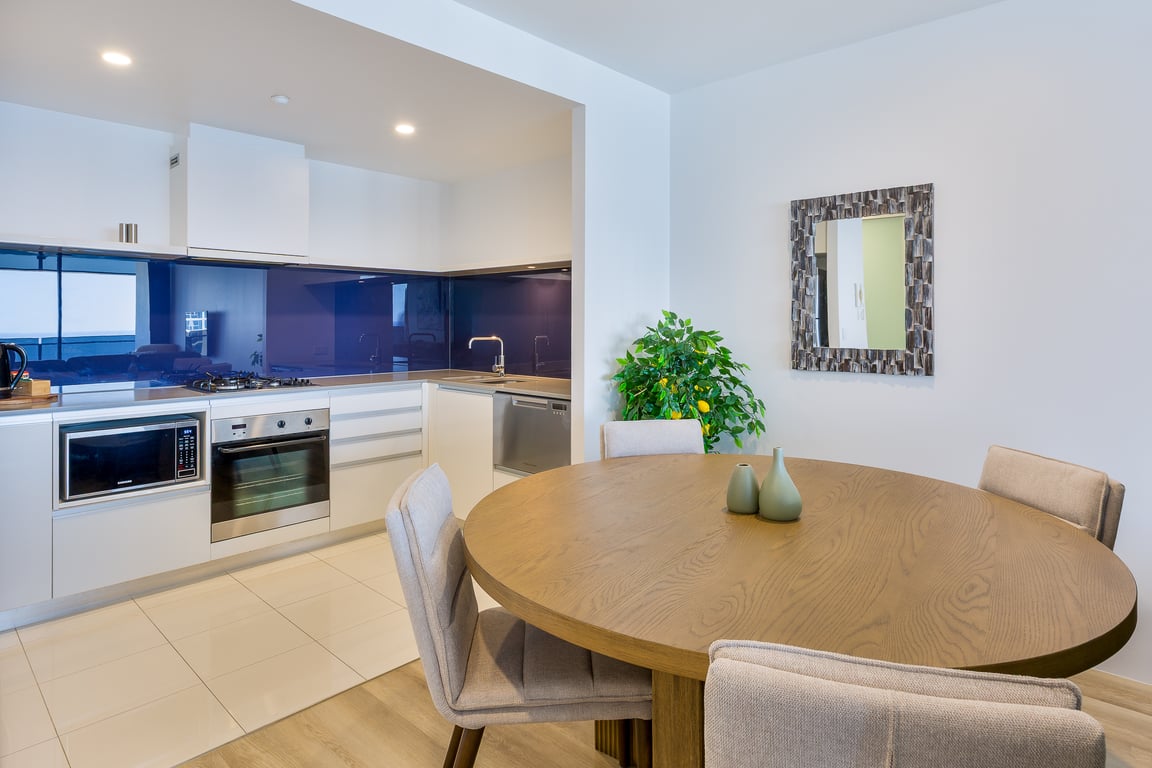 Furnished 2 Bedroom House in Surfers Paradise