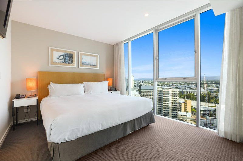 Furnished 3 Bedroom House in Surfers Paradise