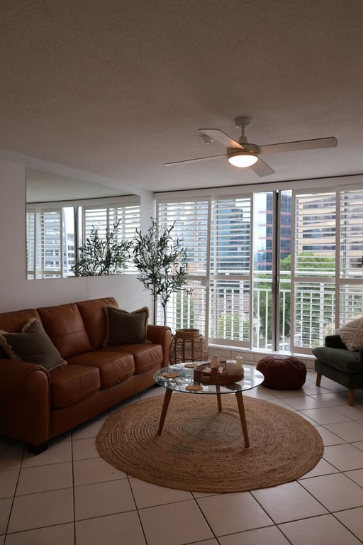 Furnished 1 Bedroom House in Surfers Paradise