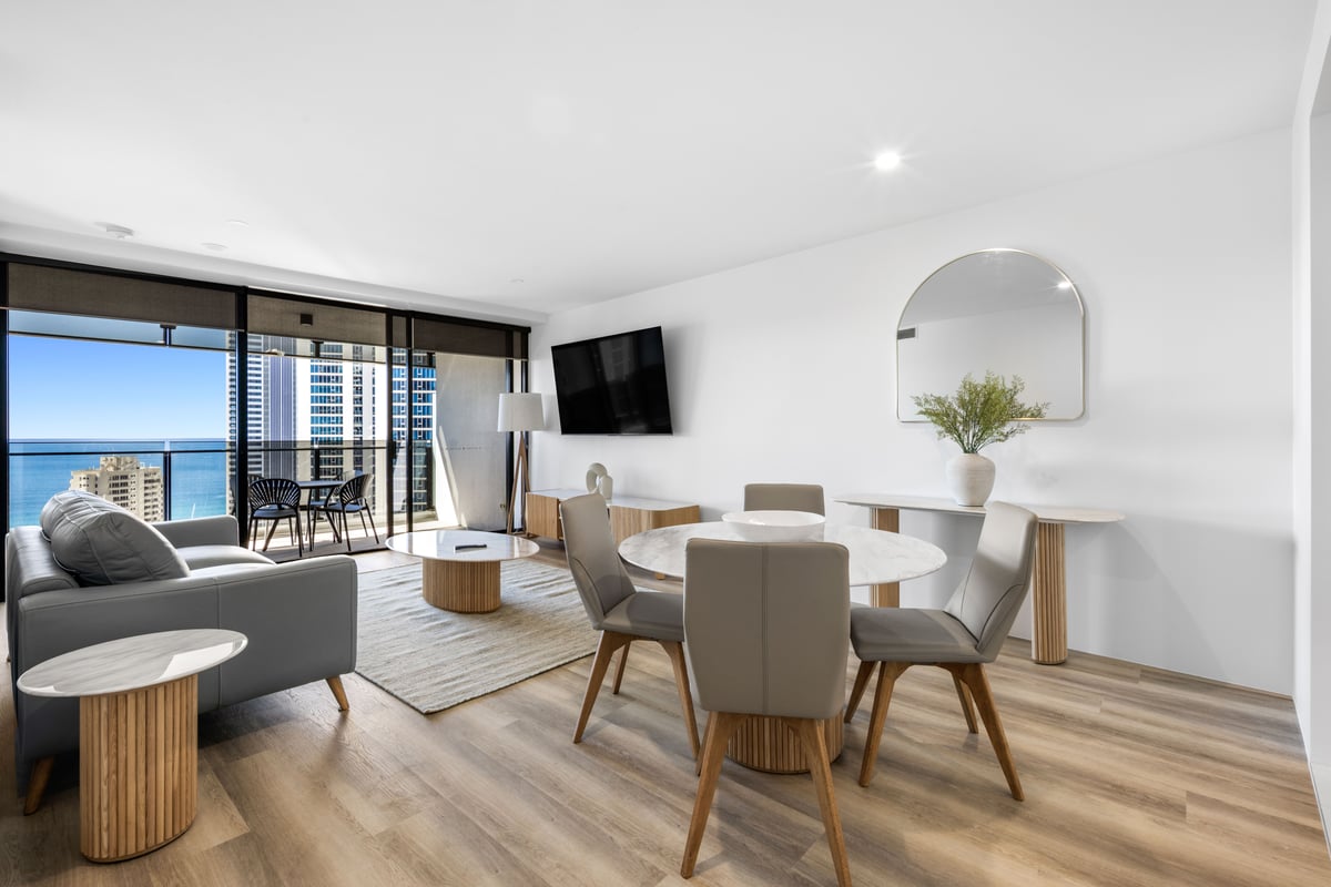 Furnished 2 Bedroom House in Surfers Paradise