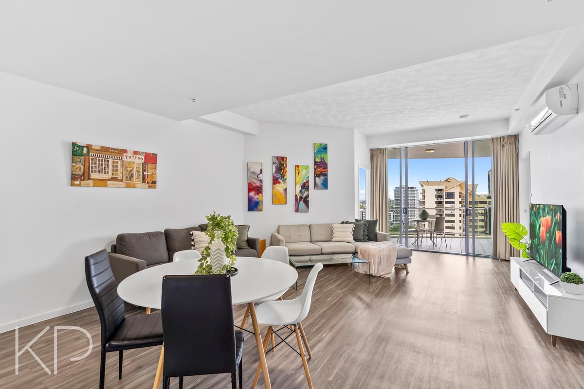 Furnished 2 Bedroom House in Surfers Paradise