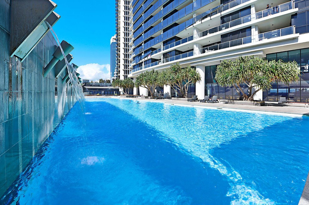 Furnished 2 Bedroom House in Surfers Paradise