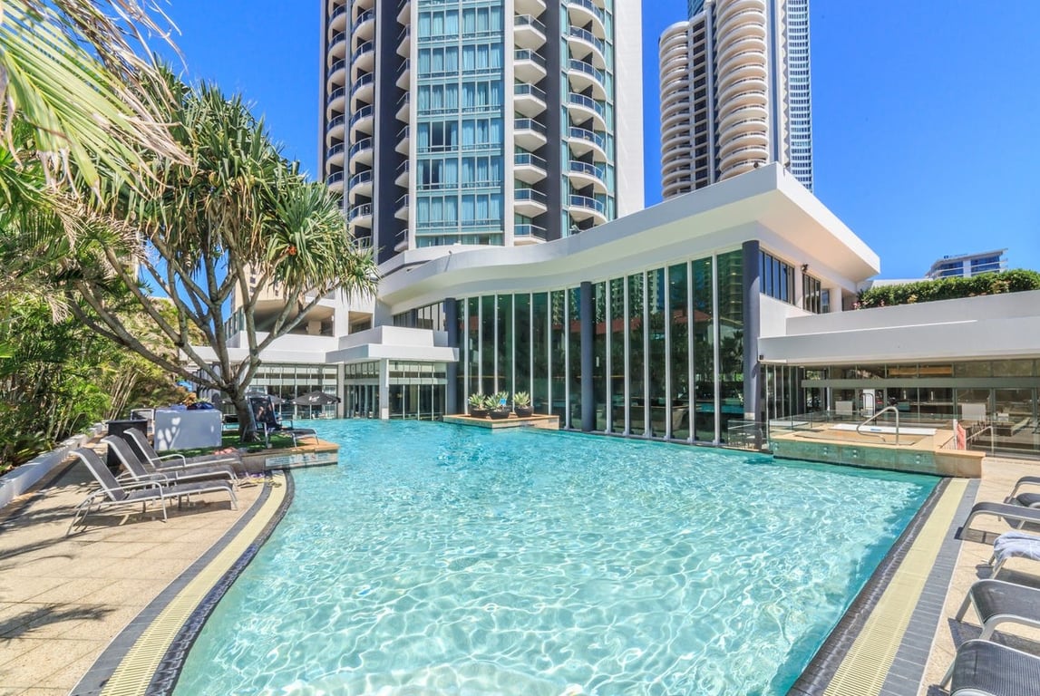 Furnished 1 Bedroom House in Surfers Paradise