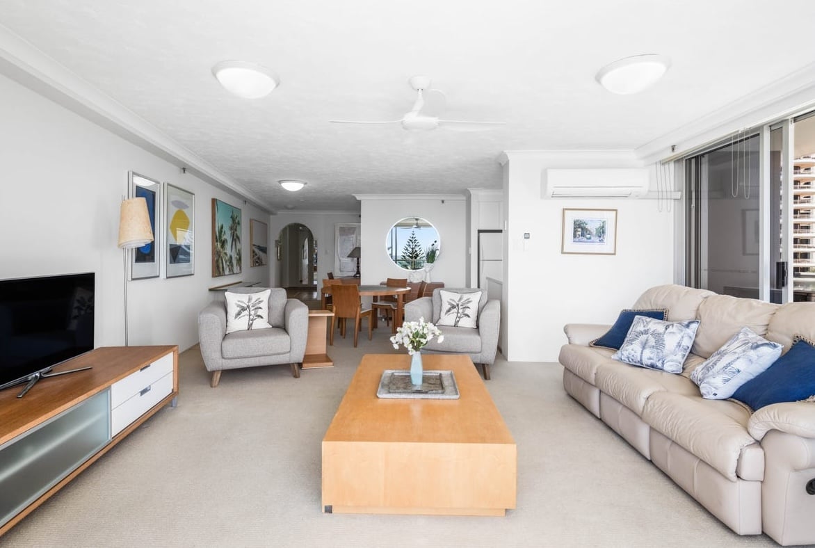 Furnished 2 Bedroom House in Surfers Paradise