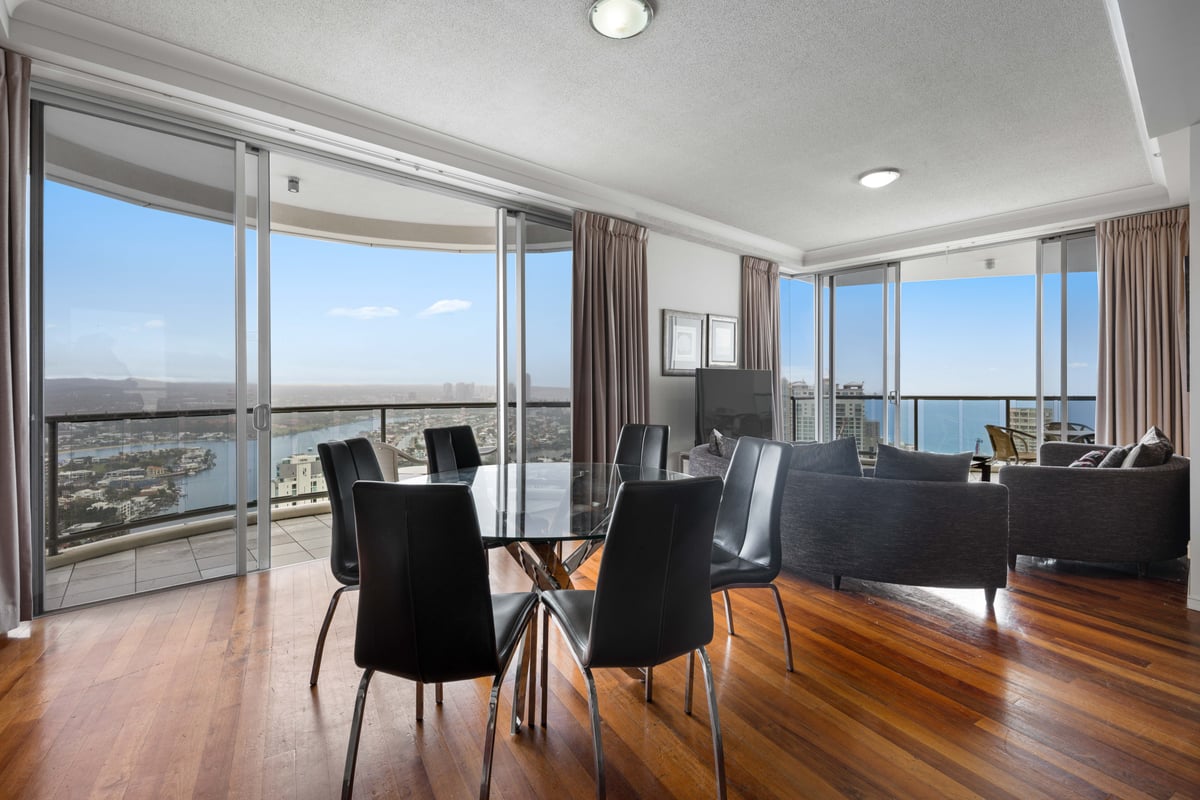 Furnished 3 Bedroom House in Surfers Paradise