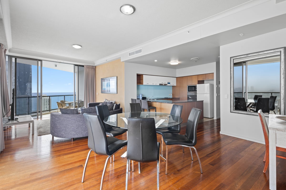 Furnished 3 Bedroom House in Surfers Paradise