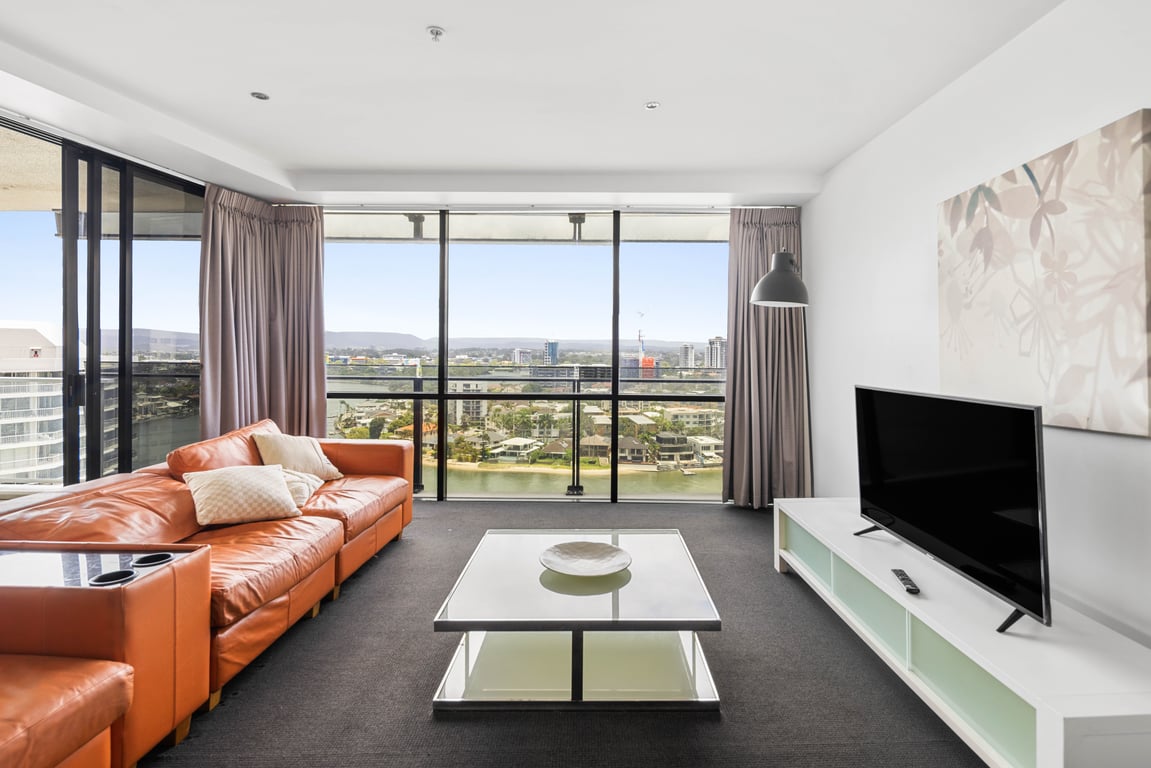 Furnished 2 Bedroom House in Surfers Paradise