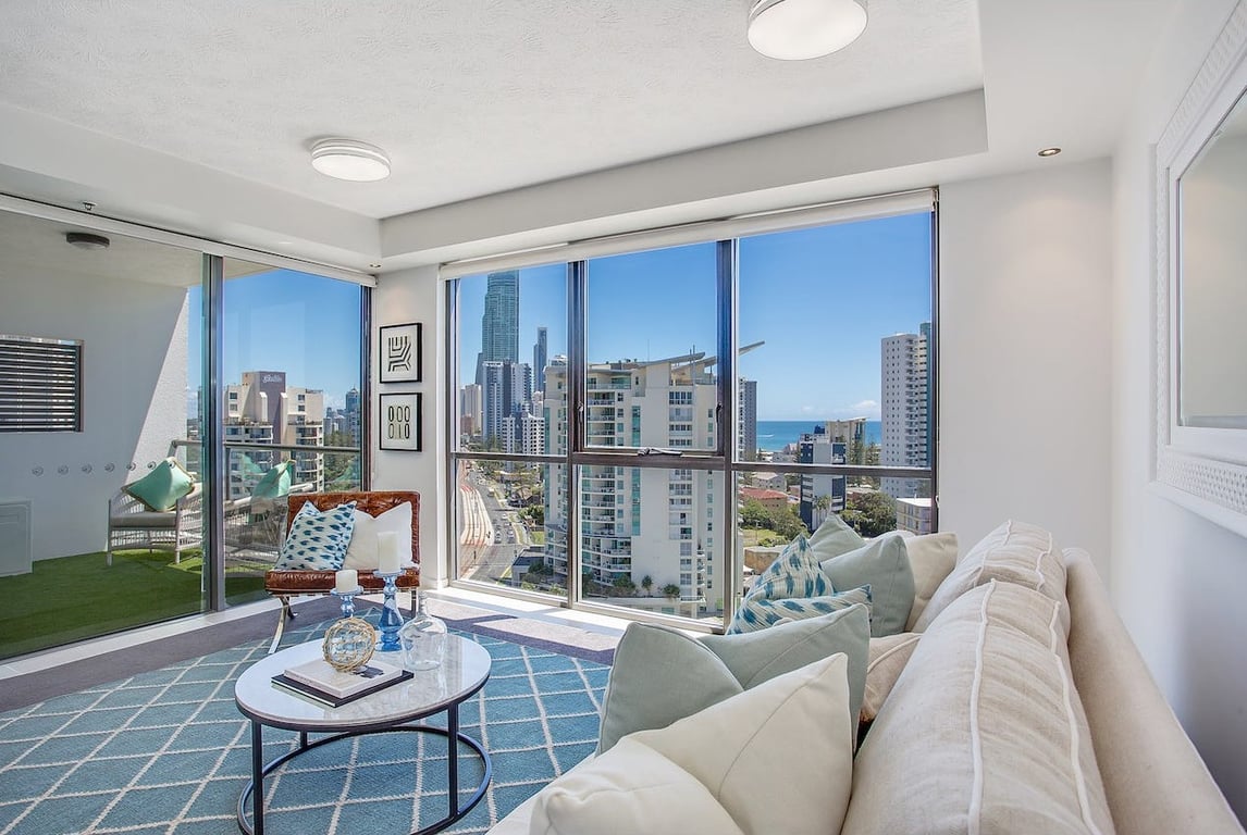 Furnished 2 Bedroom House in Surfers Paradise