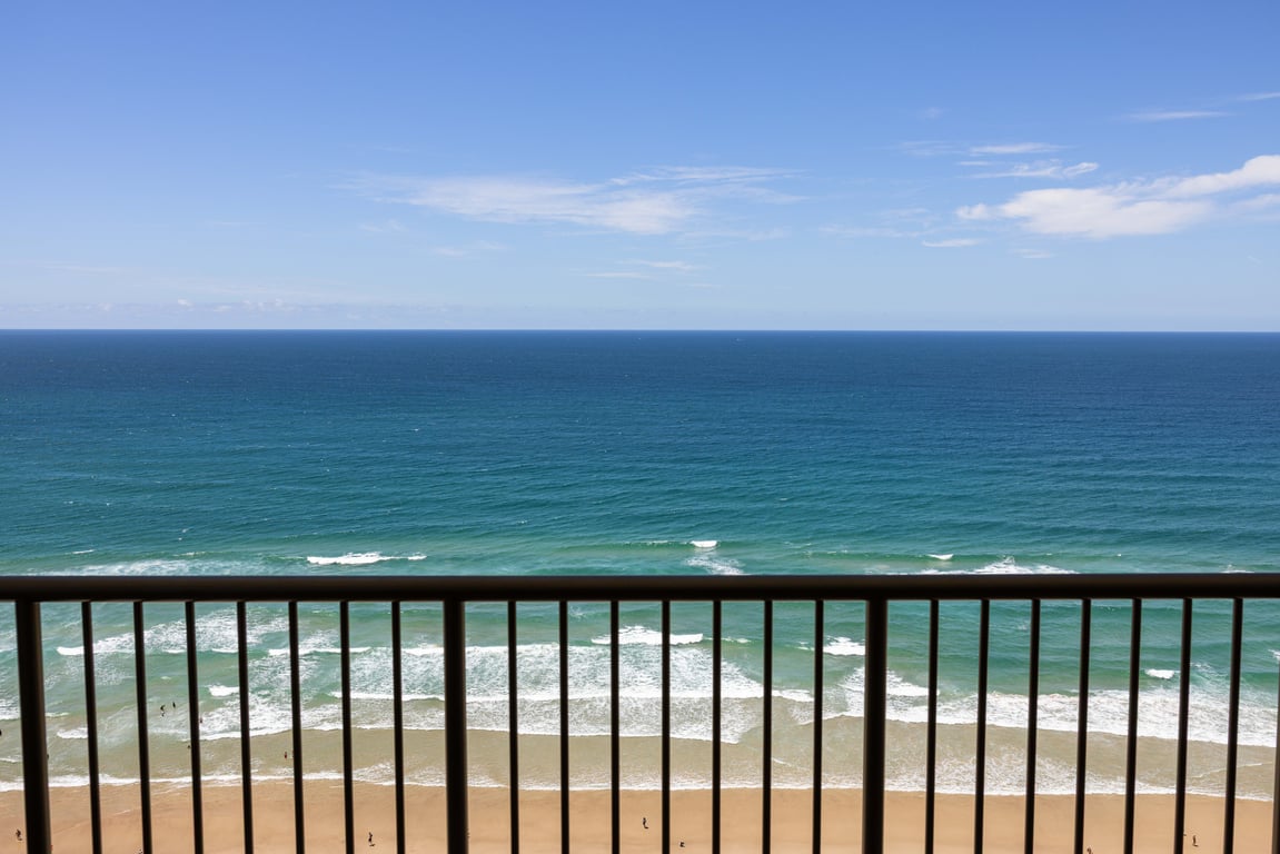 Furnished 2 Bedroom House in Surfers Paradise