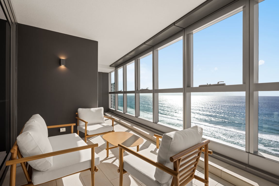 Furnished 3 Bedroom House in Surfers Paradise