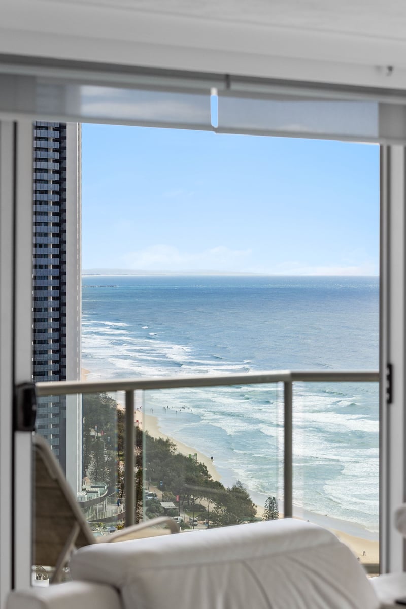 Furnished 2 Bedroom House in Surfers Paradise