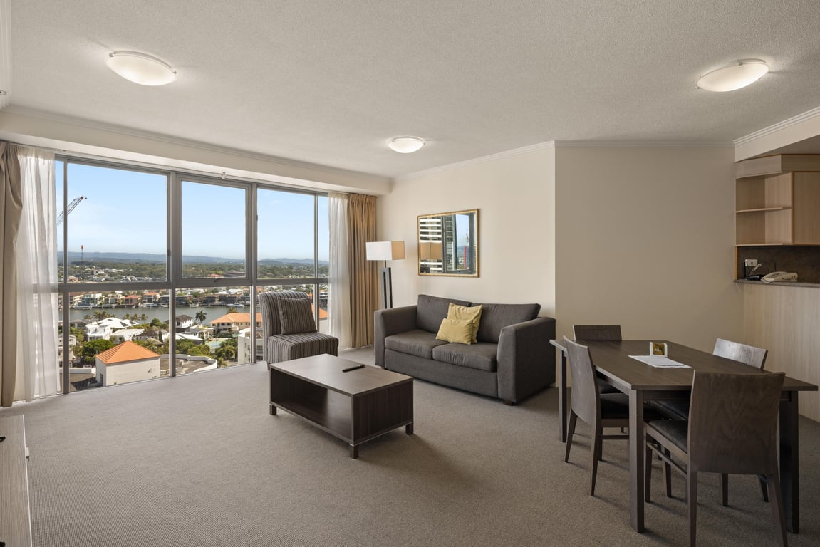 Furnished 1 Bedroom House in Surfers Paradise