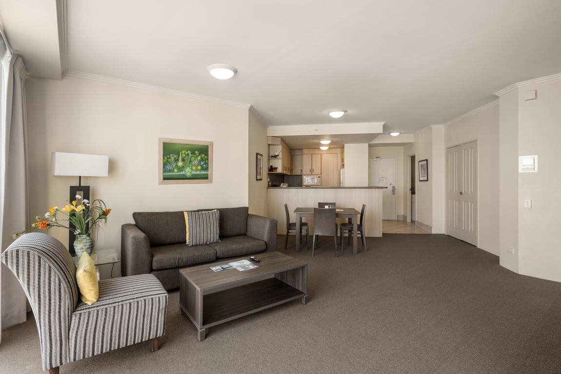 Furnished 1 Bedroom House in Surfers Paradise