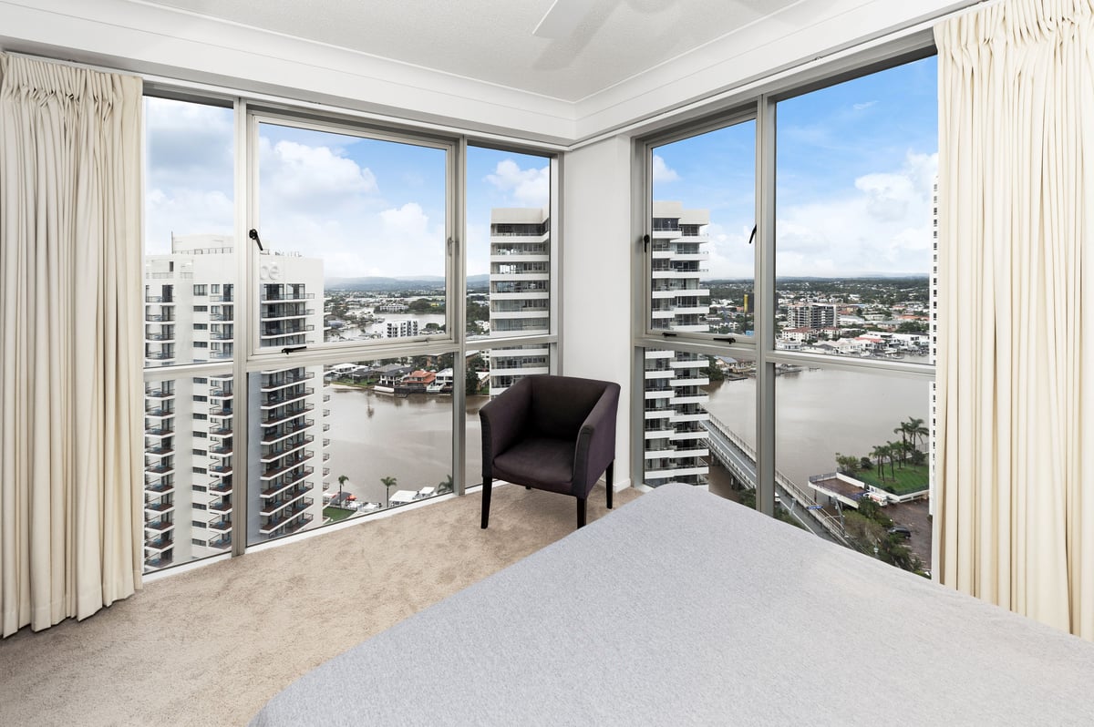 Furnished 2 Bedroom House in Surfers Paradise
