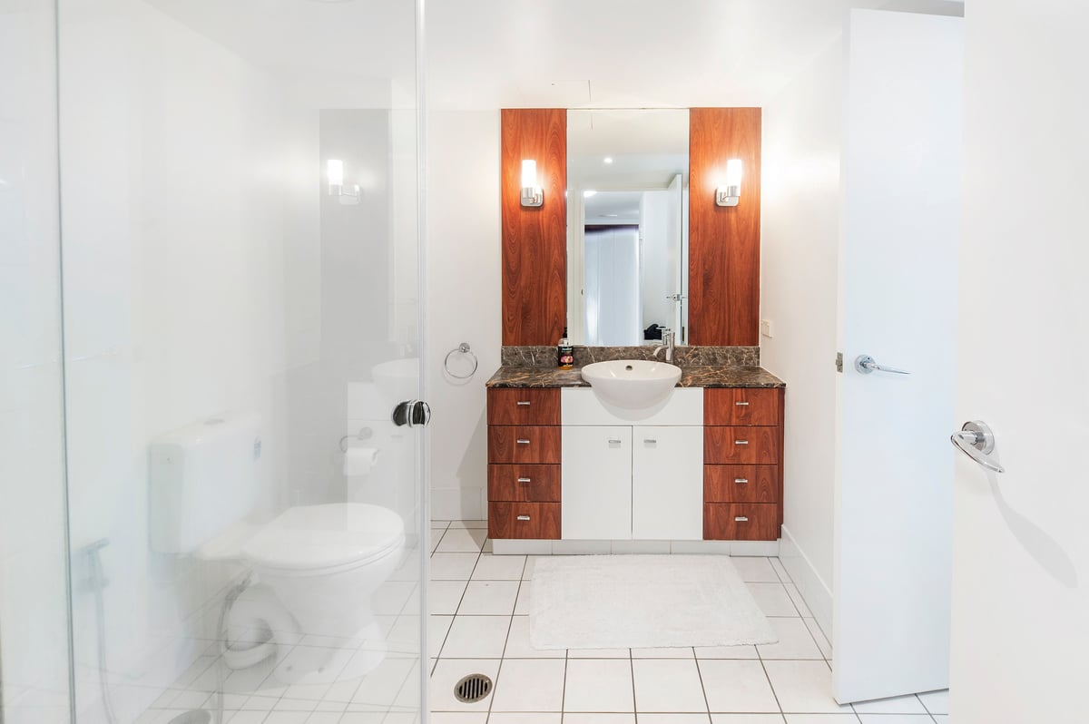Furnished 2 Bedroom House in Surfers Paradise