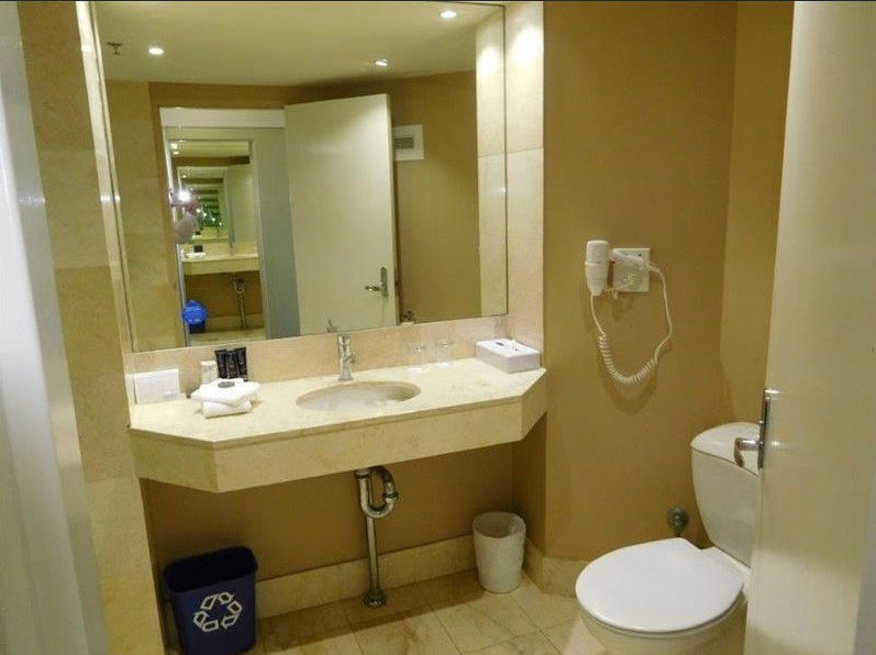 Furnished 1 Bedroom House in Surfers Paradise