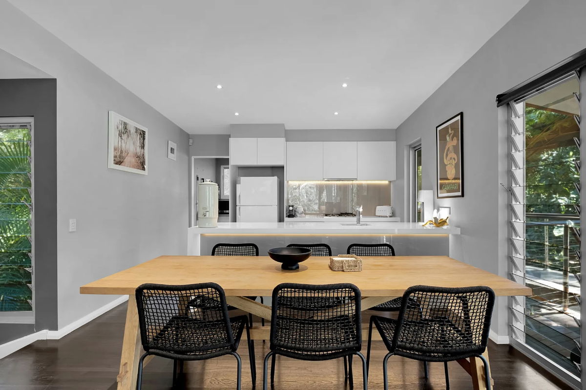 Furnished 3 Bedroom House in MacMasters Beach