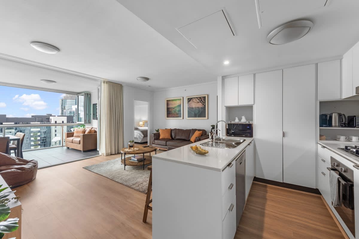 Furnished 2 Bedroom Rental in Brisbane City