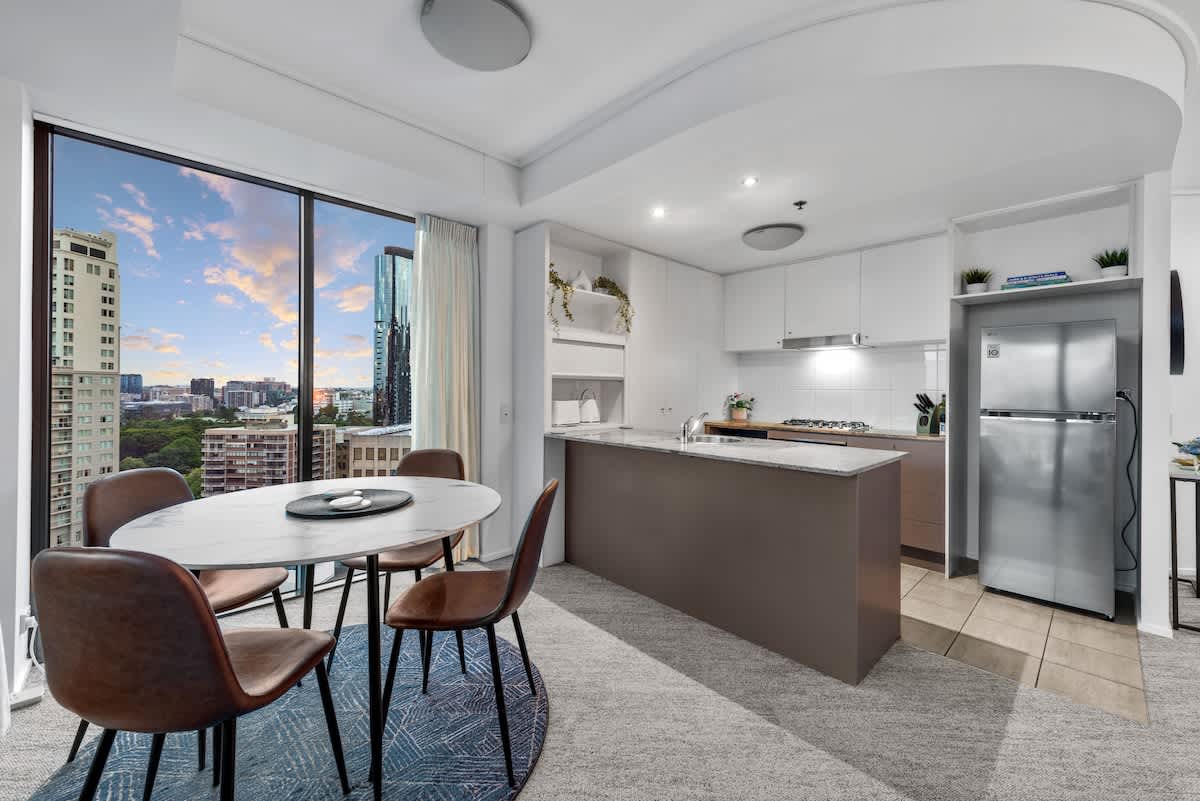 Furnished 2 Bedroom Apartment in Brisbane City