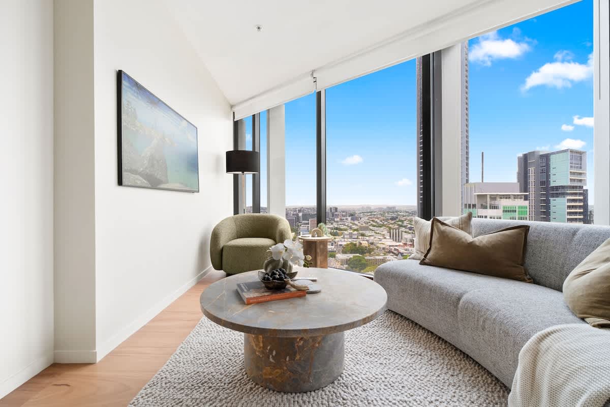 Furnished 2 Bedroom Apartment in Brisbane City