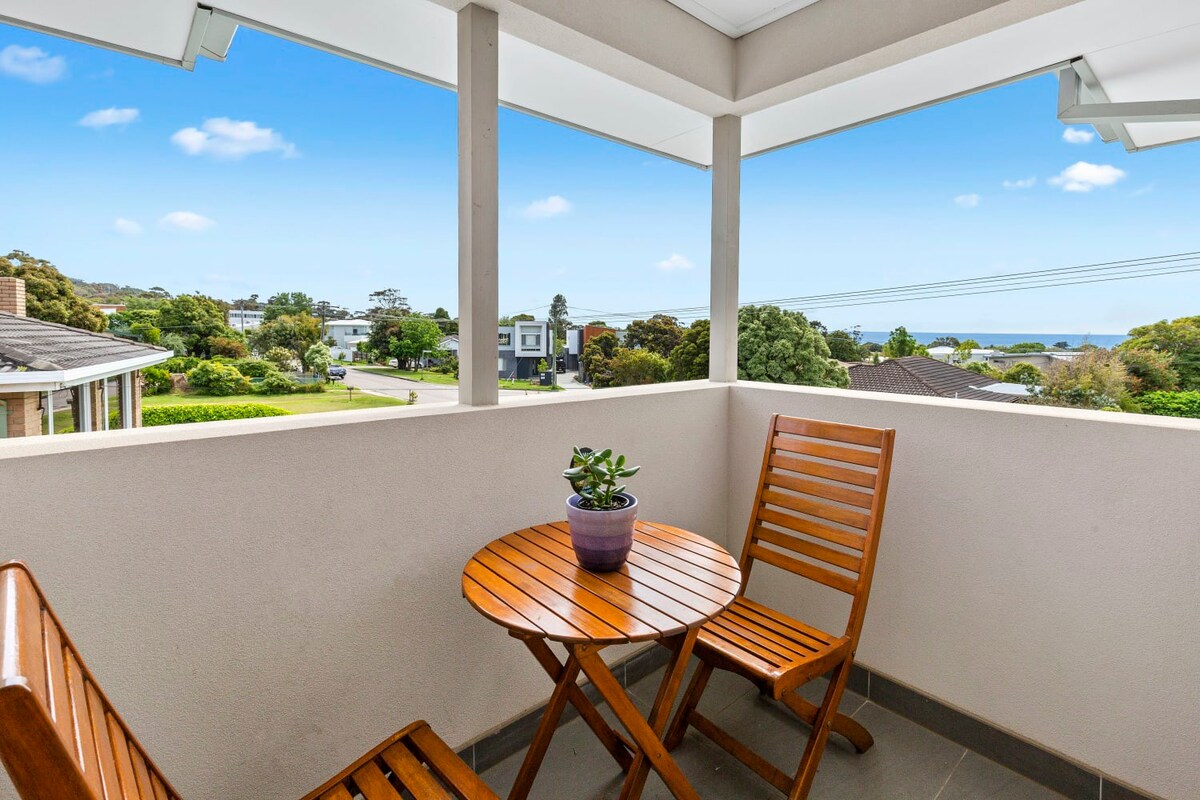 Furnished 4 Bedroom House in Dromana